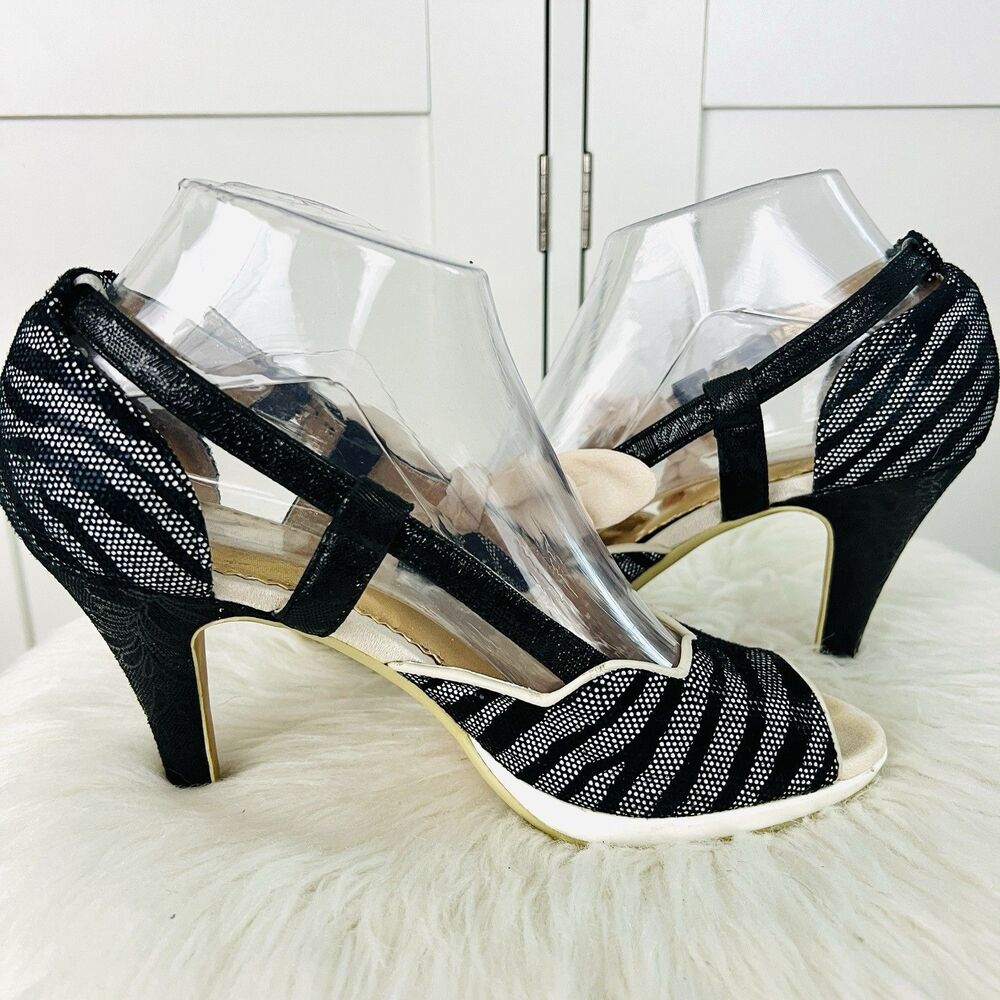 Poetic Licence 'Faithfully Yours' Black Glam Heels with Pink Bows Pinup EU38 US7 - Picture 4 of 9